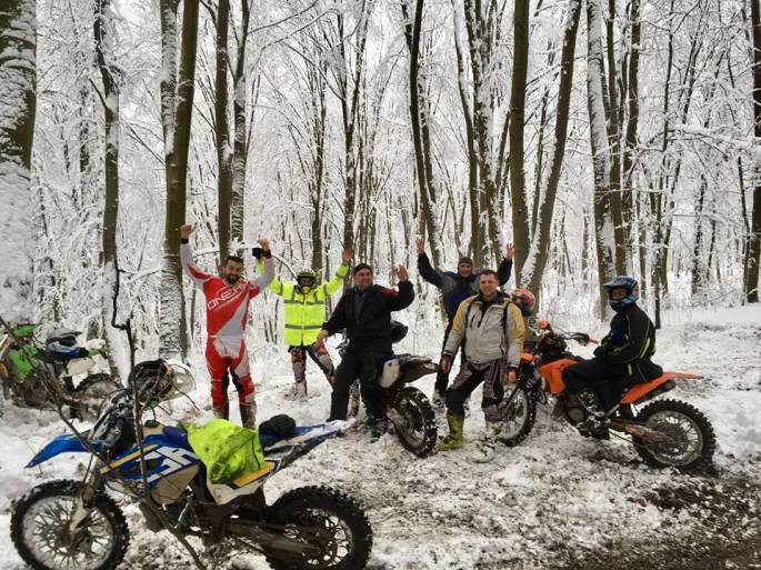 27336289_786220714922519_6039083967364157946_n